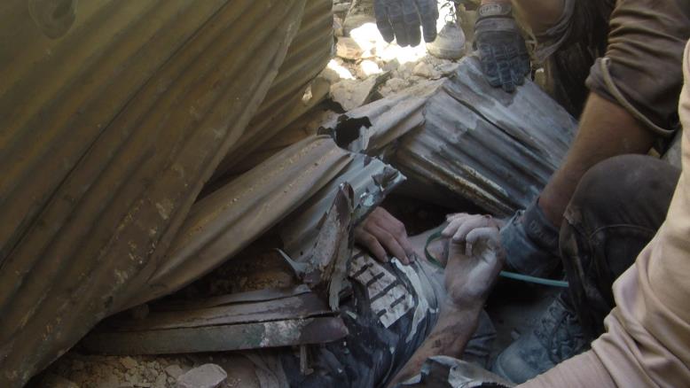 رغم المطالبات الدولية بوقف القصف.. القتل الجماعي مستمر شمالي سوريا